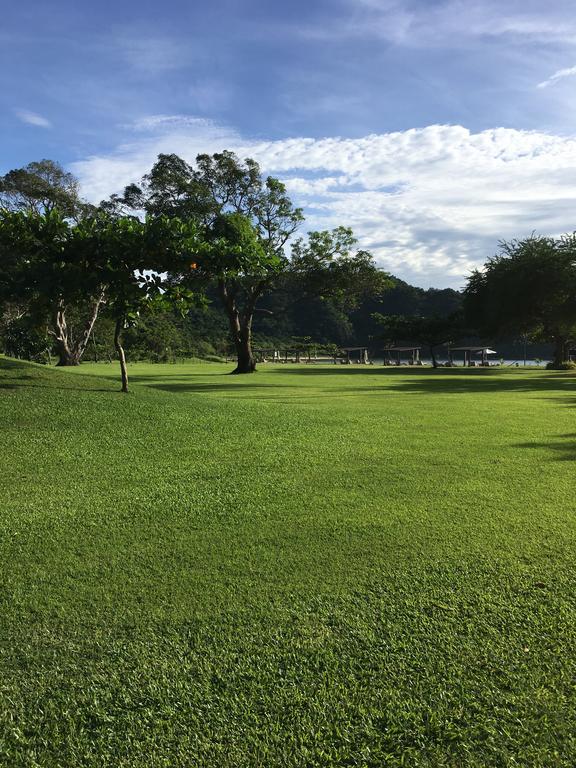 Myna Lagoon Pico De Loro Nasugbu Exterior photo